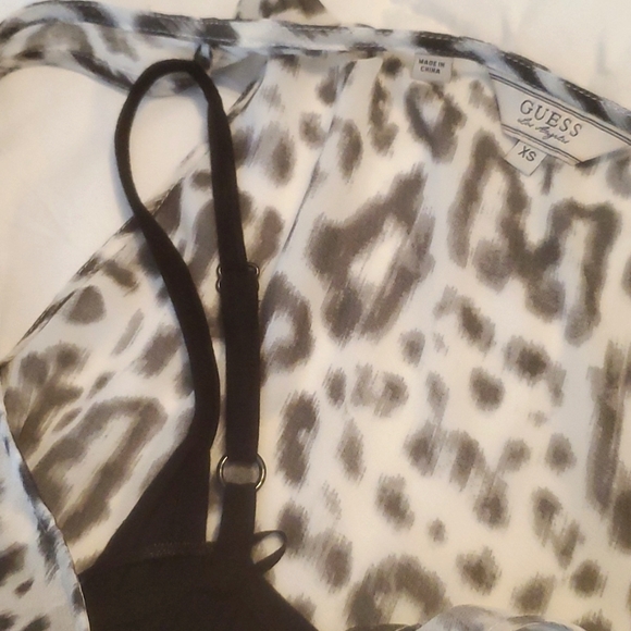 All season Guess Dress - Picture 3 of 7